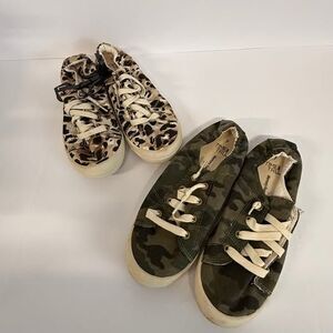 Time and Tru Women’s Sneakers Size 7 Leopard & Camo (2 Pair)